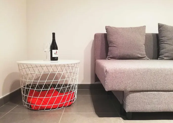 Mazi Apartments Nest